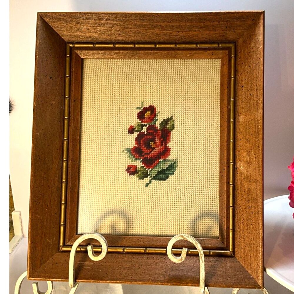 Beautiful vintage framed rose needlepoint; 1964 - ready to hang - Picture 3 of 4
